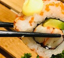 Mango Shrimp Rolls