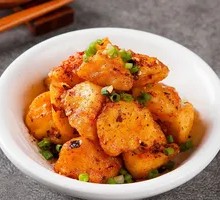Spicy Tossed Potatoes