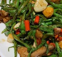 Stir-Fried String Beans