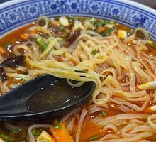Qishan Sautéed Pork Noodles