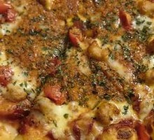 Classic Italian Meat Sauce Pizza