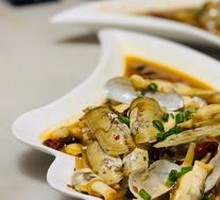 Clam