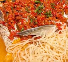 三年陈坛剁椒蒸千岛湖鱼头