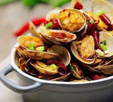 Spicy Stir-Fried Clams
