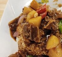 Braised Beef with Three丁 Rice