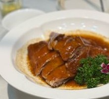Home-style Preserved Vegetable Braised Goose