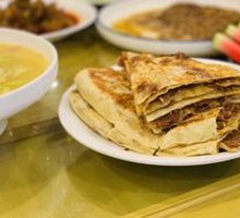 Jin's Meat Pie
