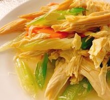 Fermented Bamboo Shoots with Celery