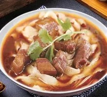 Braised Pork Noodles with Hand-cut Style