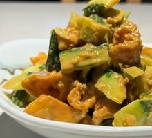 Crispy Fried Dough with Cucumber