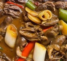 Spicy Stir-Fried Chicken Hearts