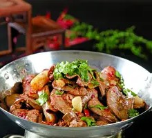 Whole Kidney Stir-Fried Chicken Gizzards