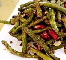 Stir-Fried Green Beans with Rice