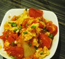 Scrambled Eggs with Tomatoes