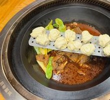 Stewed Goose in Iron Pot