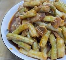Stewed Meat with Flat Beans