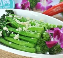 Garlic Stir-Fried Bok Choy