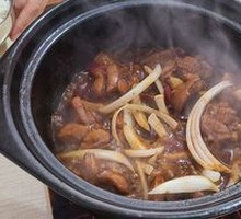 Stewed Chicken with Small Pot