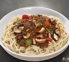 Beef and Mushroom Sauce Noodles