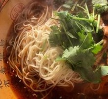 Spicy Braised Pork Intestine Noodles