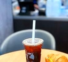 Meteorite Thick Milk Latte