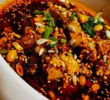 Spicy Chicken with Sauce