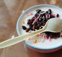Red Bean Yogurt