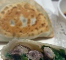 虾爬子锅贴