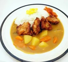 咖喱鸡块饭