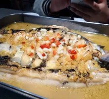 Garlic-Flavored Catfish