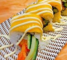 Mango Shrimp Rolls