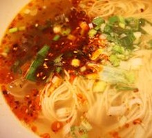 Noodle with Fine Threads