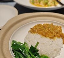 Crab Roe Rice Noodles