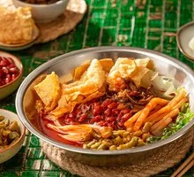 Signature Luosifen Noodles