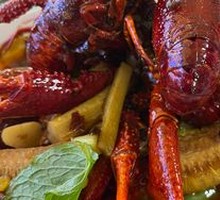 Stewed Lobster in Oil