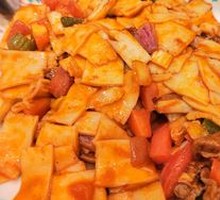 Beef Stir-Fried Noodles