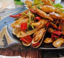 Spicy Stir-Fried Clams