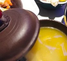 Buddha Jumps Over the Wall