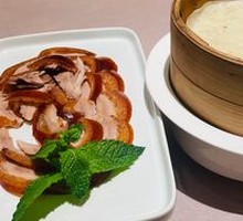 Futai Palace Premium Roast Duck