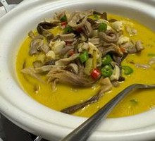 Stewed Pig's Trotter with Deer Antler Mushroom