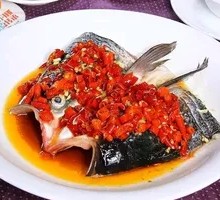 堂蒸鸿运鱼头王