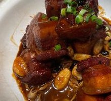 土猪烧红烧肉