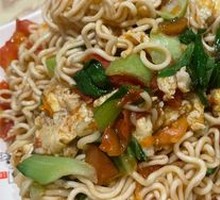 Stir-Fried Instant Noodles
