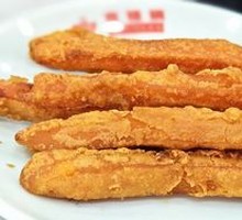 Salted Egg Yolk Coated Sweet Potato Sticks