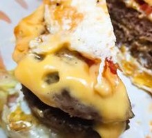 Egg Soul Beef Cheese Burger