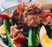 Tuna Salad with Avocado