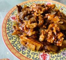 Braised Sea Cucumber with Pork