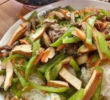 Green Pepper Shredded Pork Rice