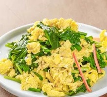 Stir-fried Eggs with Chives Rice Bowl
