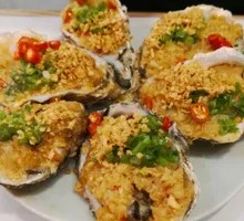 Golden Garlic Roasted Rushan Oysters